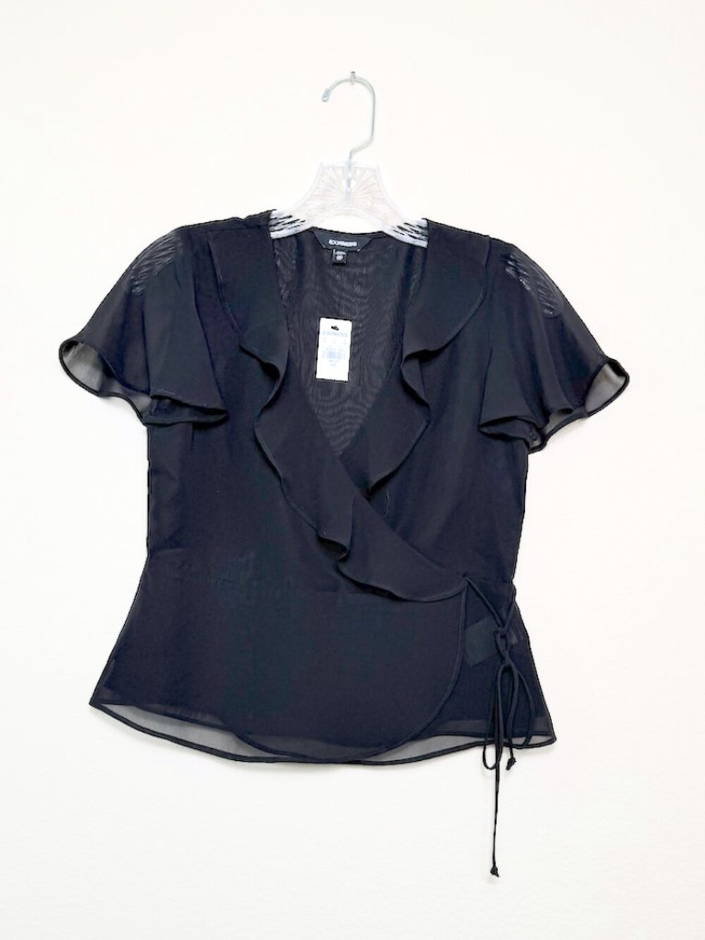 NWT Ladies Express Ruffle blouse - Size XXS